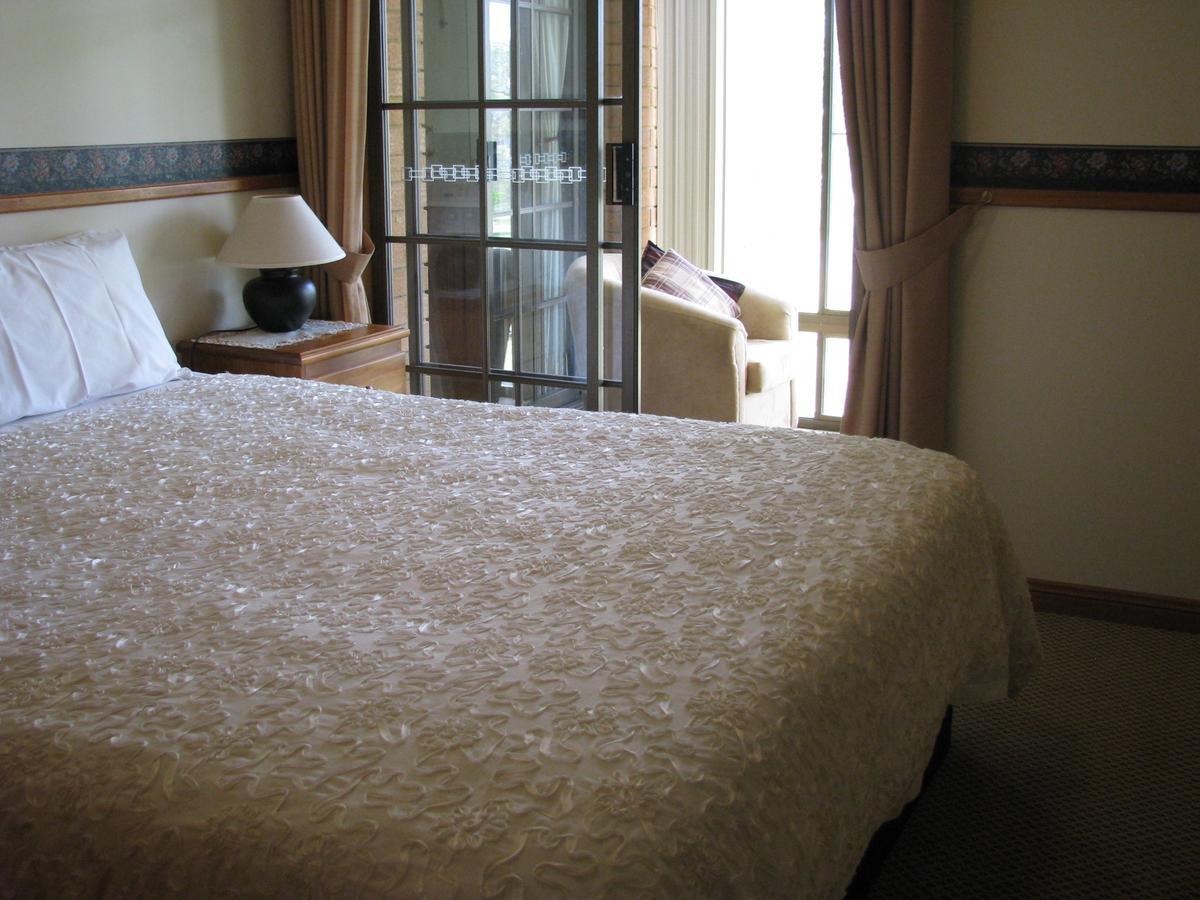 Hill Top Country Guest House Lovedale Ngoại thất bức ảnh